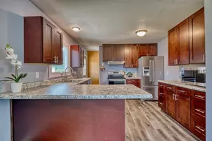616 West St, Stoughton, WI 53589 - Photo 11