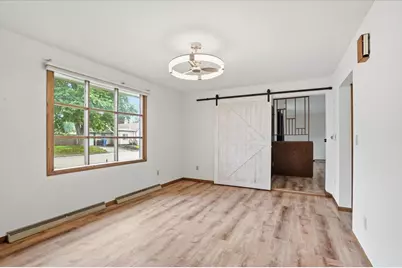 312 S Vine Street, Belleville, WI 53508 - Photo 9