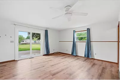 312 S Vine Street, Belleville, WI 53508 - Photo 23
