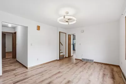 312 S Vine Street, Belleville, WI 53508 - Photo 11