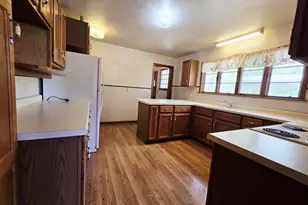 612 Silver Lake Dr, Portage, WI 53901 - Photo 15