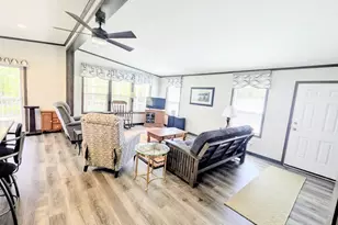 385 Ember Ct, Oxford, WI 53965 - Photo 7