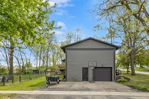 324 Liberty Ln, Poynette, WI 53955 - Photo 43