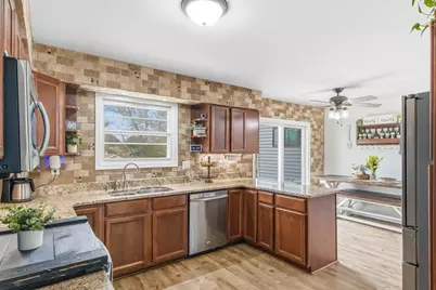 324 Liberty Lane, Poynette, WI 53955 - Photo 9