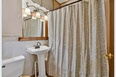 415 N High Street, Randolph, WI 53956 - Photo 7