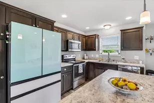 876 Remington Way, Sun Prairie, WI 53590 - Photo 13