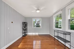 131 Kensington Dr, Madison, WI 53704 - Photo 9