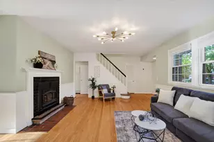131 Kensington Dr, Madison, WI 53704 - Photo 5