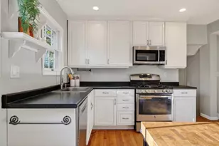131 Kensington Dr, Madison, WI 53704 - Photo 21