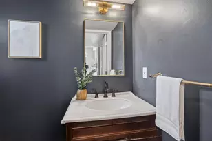 131 Kensington Dr, Madison, WI 53704 - Photo 13