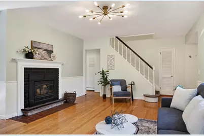 131 Kensington Drive, Madison, WI 53704 - Photo 9