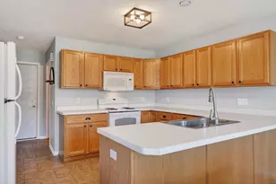 310 W Clover Ln, Cottage Grove, WI 53527 - Photo 13
