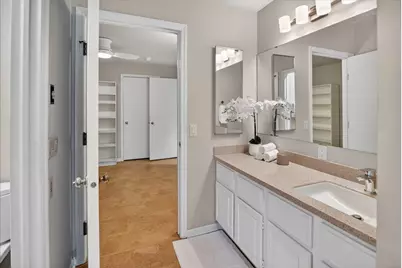 2822 Marshall Court #8, Madison, WI 53705 - Photo 21