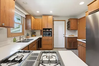 118 Violet Circle, Madison, WI 53714 - Photo 15