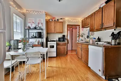 554 Mifflin Street, Madison, WI 53703 - Photo 11