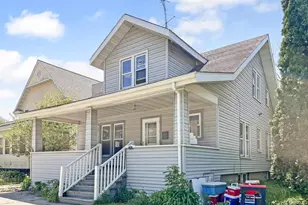 806 E Main St, Reedsburg, WI 53959 - Photo 3