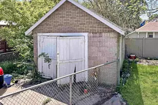 806 E Main St, Reedsburg, WI 53959 - Photo 7