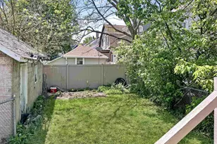 806 E Main St, Reedsburg, WI 53959 - Photo 35