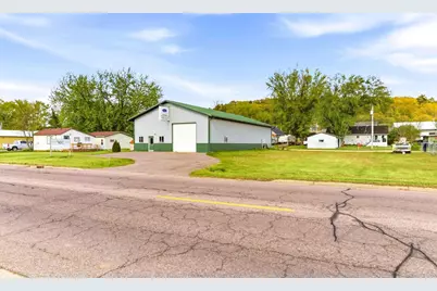 336 Madison Street, Wonewoc, WI 53968 - Photo 5