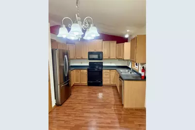 2421 Renaissance Drive, Fitchburg, WI 53711 - Photo 11