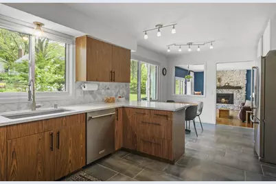 37 Harwood Circle, Madison, WI 53717 - Photo 13