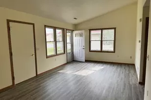 29 Garrison Dr, Janesville, WI 53536 - Photo 5
