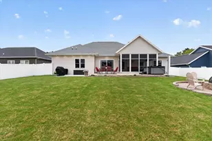 4515 Huntington Ave, Janesville, WI 53546 - Photo 13
