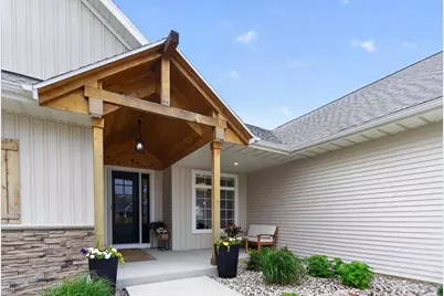 4515 Huntington Avenue, Janesville, WI 53546 - Photo 7