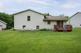 5830 Oxbow Bend, Madison, WI 53716 - Photo 3