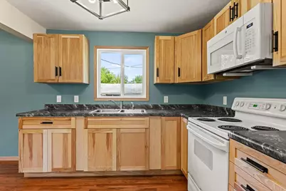 201 Arlington Avenue, Mauston, WI 53948 - Photo 11