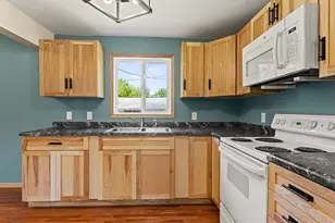 201 Arlington Ave, Mauston, WI 53948 - Photo 11