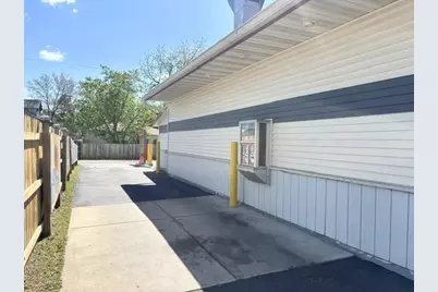 718 Main Street, Jefferson, WI 53549 - Photo 9