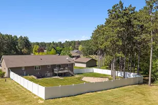 N7579 Pine Ridge Cir, Portage, WI 53901 - Photo 45