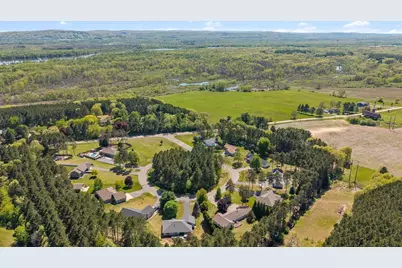N7579 Pine Ridge Circle, Portage, WI 53901 - Photo 51