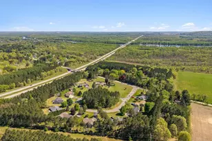 N7579 Pine Ridge Cir, Portage, WI 53901 - Photo 53