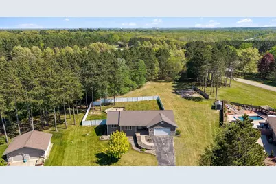 N7579 Pine Ridge Circle, Portage, WI 53901 - Photo 47