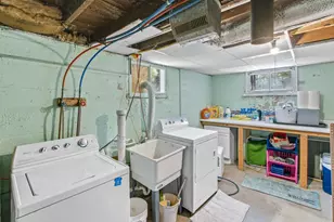 1212 Johnson St, Madison, WI 53703 - Photo 23