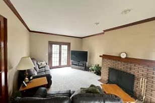 322 W 3rd St, Beaver Dam, WI 53916 - Photo 7