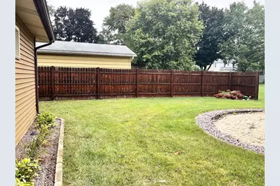 322 W 3rd Street, Beaver Dam, WI 53916 - Photo 33