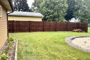 322 W 3rd St, Beaver Dam, WI 53916 - Photo 33