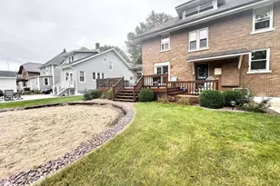 322 W 3rd St, Beaver Dam, WI 53916 - Photo 31