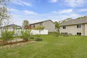 1224 Carpenter St, Madison, WI 53704 - Photo 29