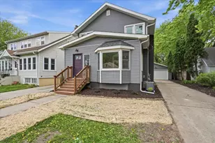 2109 E Dayton St, Madison, WI 53704 - Photo 43