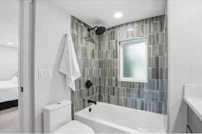 2109 Dayton Street, Madison, WI 53704 - Photo 25