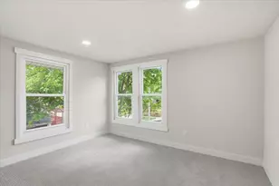 2109 E Dayton St, Madison, WI 53704 - Photo 31