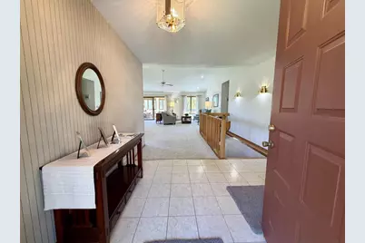 206 Shady Oak Court, Janesville, WI 53548 - Photo 3