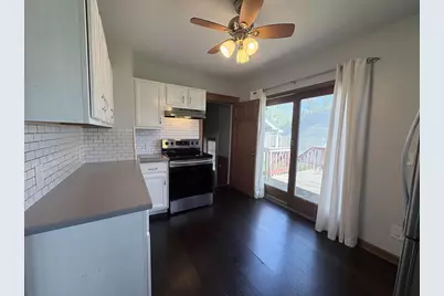 624 Pine Street, Janesville, WI 53548 - Photo 13