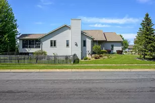 1106 Turnberry Ct, Waunakee, WI 53597 - Photo 5