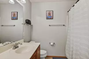 1106 Turnberry Ct, Waunakee, WI 53597 - Photo 43