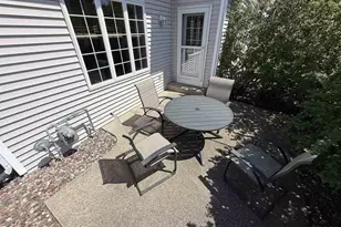 3402 Kingsbridge Dr, Janesville, WI 53546 - Photo 5